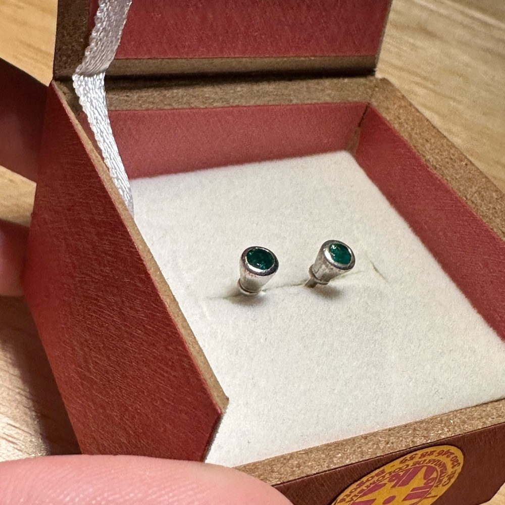 Vintage Mexican Esmerald earrings